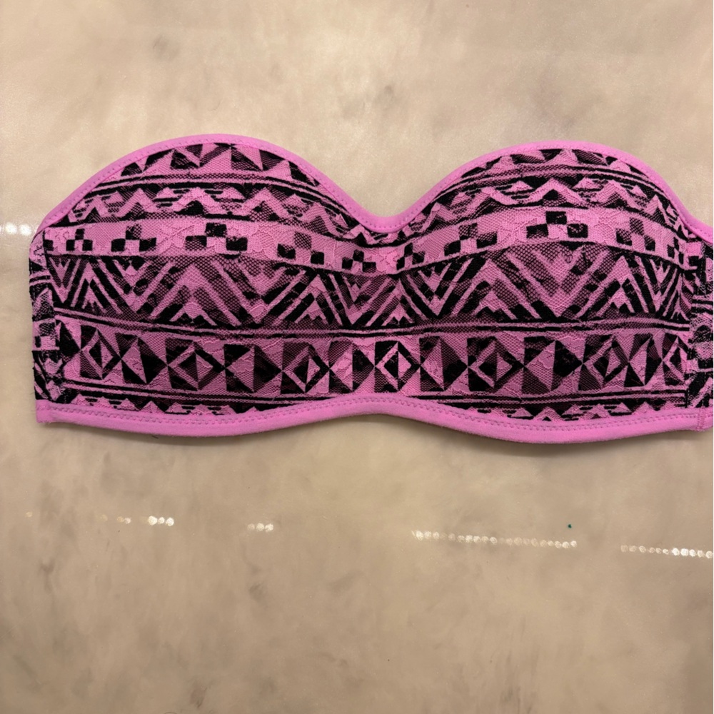 VS PINK Aztec print Strapless Bra